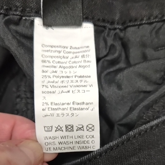 Black Distressed Stretch Frayed Jean Shorts Size 6 - Picture 11 of 12